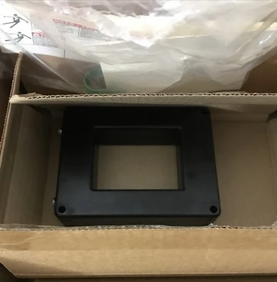 NEW Square D SMCT3200R