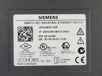 NEW SIEMENS 6GK5208-0BA10-2AA3
