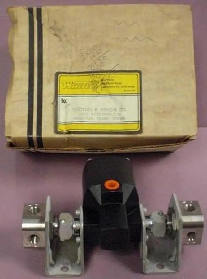 QTY. 1. WHITEY PNEUMATIC AIR ACTUATOR FOR 60 SERIE...
