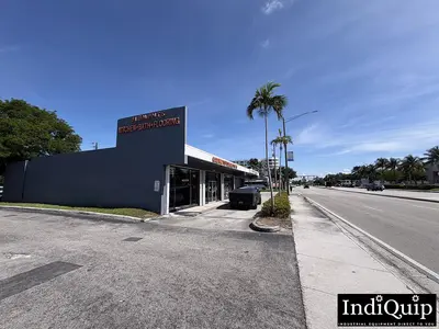 Used MULTIPLE _UNKNOWN_ Retail Store Fixtures US | IndiQuip #1284607