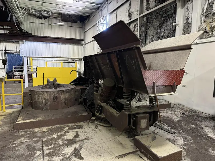 Used GENERAL KINEMATICS FURNACE CHARGE FEEDER Parts (Furnace) | World Equipment and Machine Sales #394493