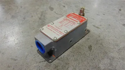 Namco EA700-80010 Snap-Lock Rotary Limit Switch New NIB