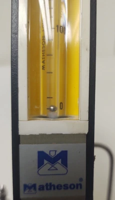 USED Dwyer FM-1000
