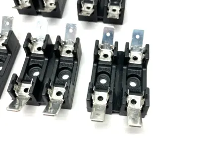 New | in-Stock Cooper Bussmann Fuse Block 6.3 x 32mm Bolt-In Fuse Accessories Michigan US | Maverick Industrial Sales #1456545