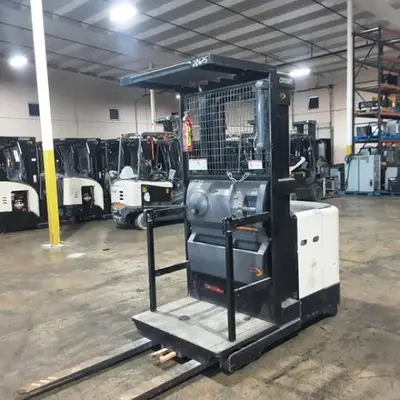 USED 2016 CROWN SP3510-30