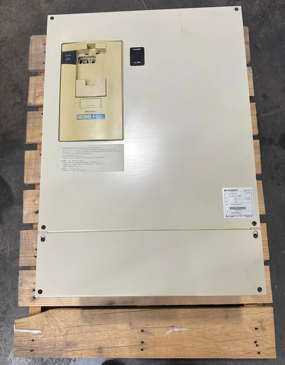 Used MITSUBISHI ELECTRIC FREQROL-F500L Power Inverters | Industrial Parts R Us Inc. #366878