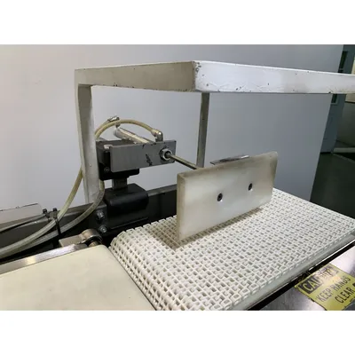 Used Mettler Toledo Hi-speed Checkweigher & Safeline Metal Detector Conveyor