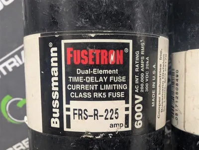 Lot of 2 Bussmann FRS-R-225 Fuestron Dual Element Time Delay Fuses 225A Used