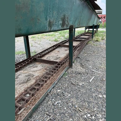 25in Wide x 30.75ft Long Chain Conveyor
