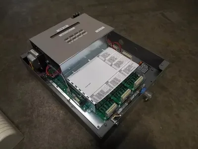 Trane BMTU000AAAS711111100200 Universal PCM Programmable Control Module Used