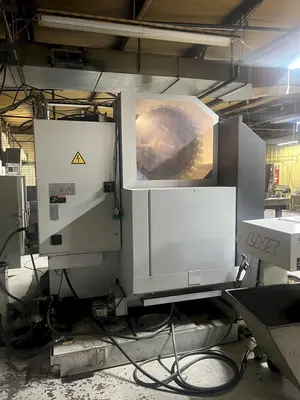 Used 2014 DMG MORI DURAVERTICAL 5100 Vertical Machining Centers Michigan US | Tramar Industries #419518