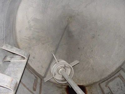1100L S/S Enclosed Mixing Tank 0.75Kw