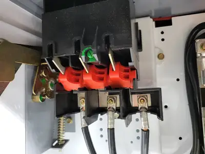 USED SQUARE D MODEL 6