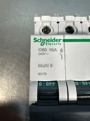 USED Schneider C60