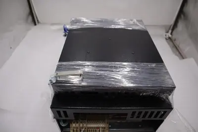 Avtron DC0001-1Z00-J Addvantage-32 Microprocessor Digital Dc Drive STOCK 1737B