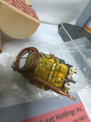 New | in-Stock ROBERTSHAW 5000-812 HVAC Parts and Equipment Ohio US | Surplus Asset Holdings #1210271