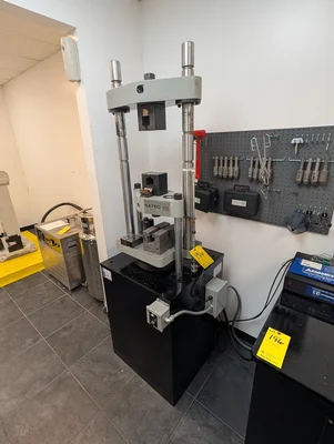 Used _UNKNOWN_ _UNKNOWN_ Universal Testing Machines Texas US | IRS Auction #1320665