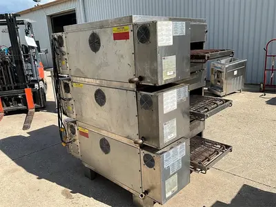 USED MIDDLEBY MARSHALL GAS TRIPLE DECK CONVEYOR OVENS PS536GS