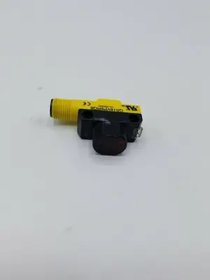 USED BANNER ENGINEERING QS18VP6RQ8