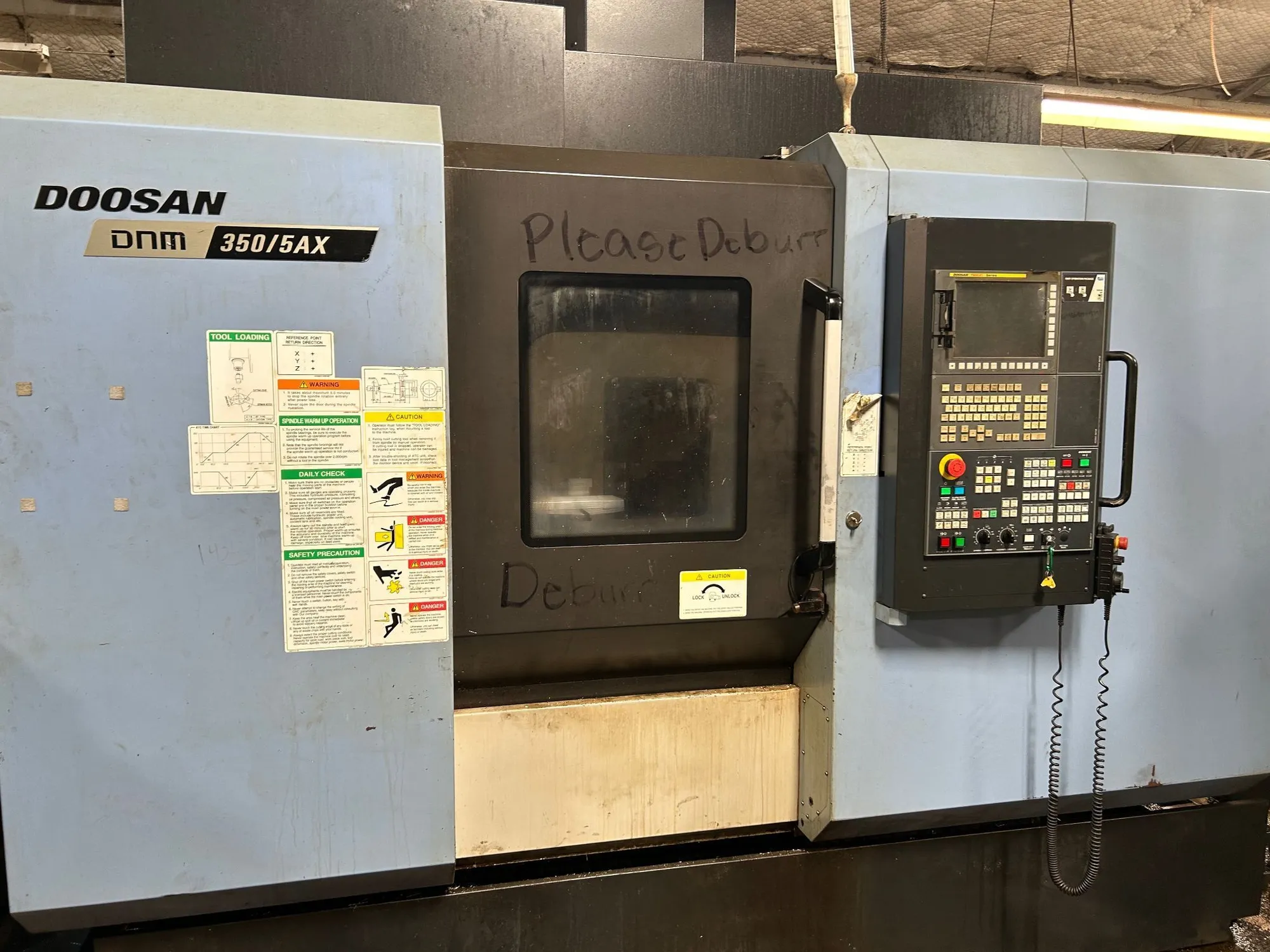 Used 2017 DOOSAN DNM 350/5AX Vertical Machining Centers (5-Axis or More) Illinois US | Machinery Management #1542289
