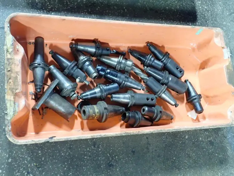 Used COMMAND, UNIVERSAL ENG. _UNKNOWN_ Tooling & Accessories (Other) Ohio US | HGR 24 #901886