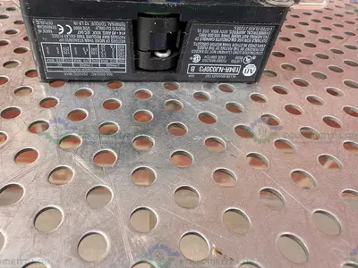 Used ALLEN BRADLEY 194R-NJ030P3 3-POLE, 30-AMPERE FUSED ROTARY DISCONNECT SWITCH Electronics & Components California US | Equipment Lab #1566564