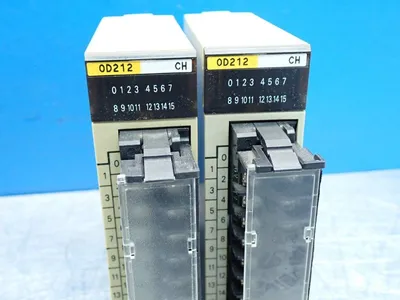 USED OMRON C200HOD212