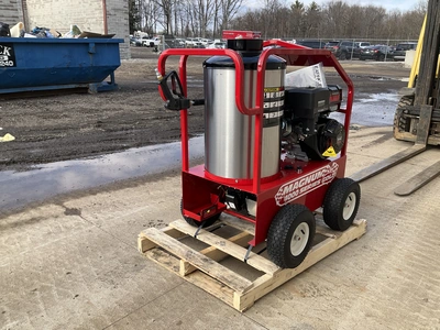 Used MAGNUM 4000 SERIES GOLD Pressure Washers Michigan US | Miedema Asset Management Group #1474317