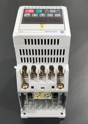 USED Allen-Bradley 160-BA04NPS1P1