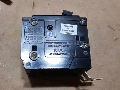 Used CUTLER-HAMMER BA2100 Switchgears British Columbia CA | Lenmark #1438418