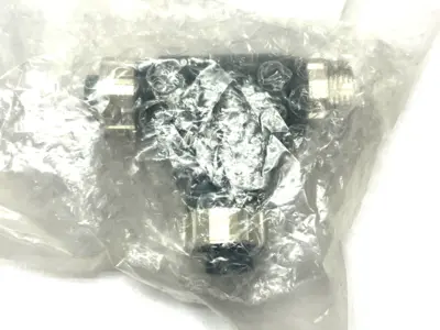BCC0AA7 | Balluff  Tee Connector BCC A315-A315-A315-T0023-000 - New