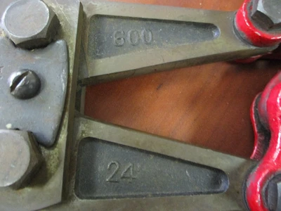 Used 600mm Used 24" Red Bolt Cutter