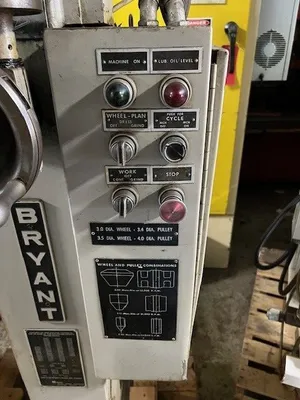 1969 BRYANT CENTERHOLE GRINDERS, CENTER HOLE | GCH Machinery (6)