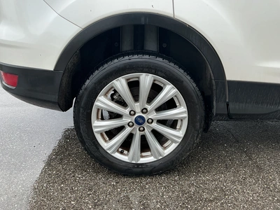 USED 2019 FORD ESCAPE