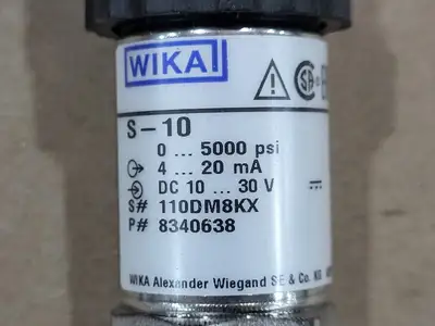 NEW WIKA 8340638
