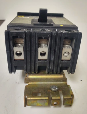 USED Square D FA36090