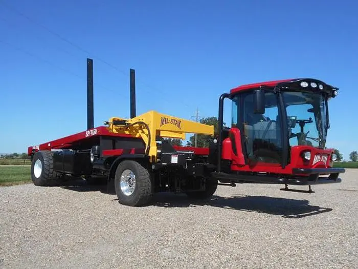 2025 Mil-Stak SP/3255 Self-Propelled Bale Wagon ** New **
