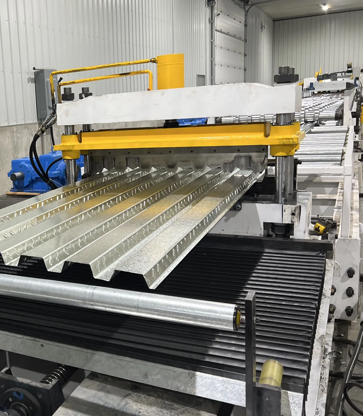 Cassette Type Roll Forming Machine in Orlando, Florida, USA