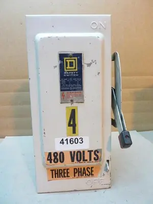 USED SQUARE D H-361