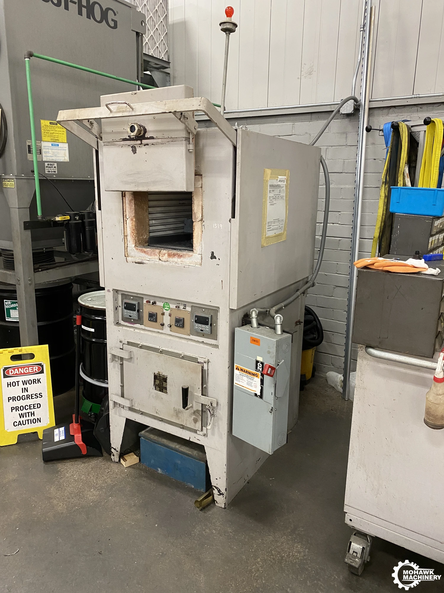 1100-DEGREE MCENGLEVAN "DU1224” SPIRO-THERM COMBINATION HARDENING & DRAWING DUAL UNIT BOX FURNACE (16” X 16” X 25”)