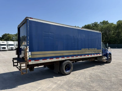 Used 2006 INTERNATIONAL 4300 SBA4X2 Box trucks Indiana US | Miedema Asset Management Group #1414593