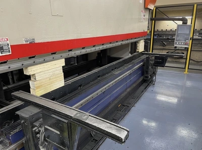 2007 BYSTRONIC PR 320X4100 Press Brakes | Bayou Machinery (4)