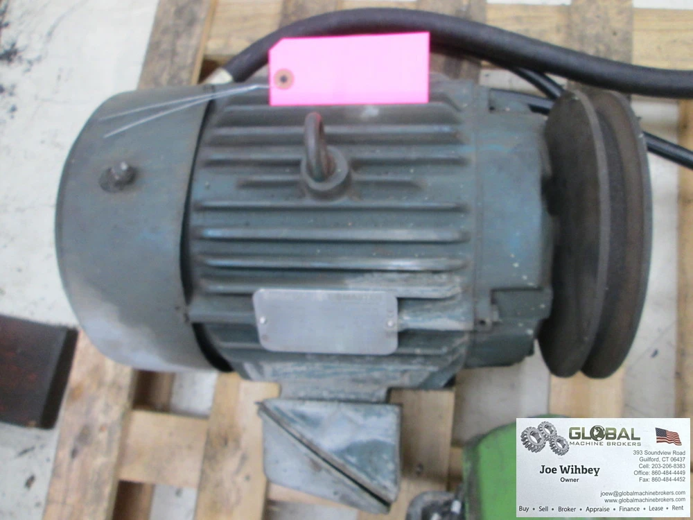 Reliance Electric Co. EOMASTER 10Hp 230/460V 3Ph Energy Efficent AC Motor Drive