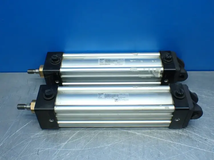 Used PARKER 2.00CBB4MA1U14AC07.00 Pumps Ohio US | HGR 24 #1089666
