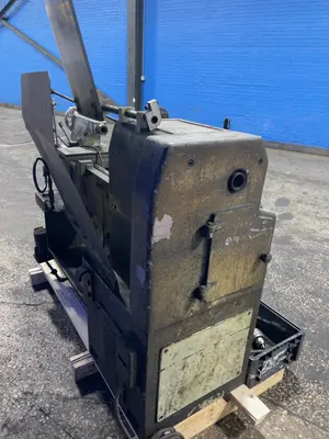 Used YANG IRON WORKS CO YAN550C Engine Lathes Ohio US | HGR 24 #1069957