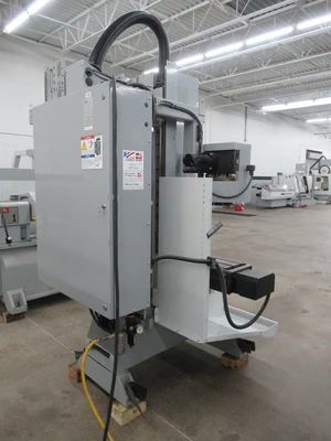 Used 2009 HAAS TM-1 TOOLROOM MILL Vertical Machining Centers Minnesota US | Machinesused.com #1362970