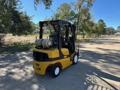 USED 2015 YALE GLP050VX