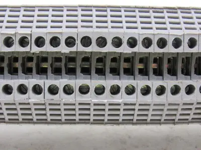 Morsettitalia EURO-2.5 Gray Terminal Block Din Rail 2.5Mm 800V 24Amp Lot of 40