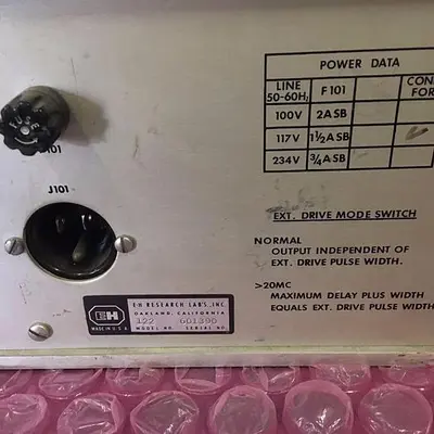 E-H Research Laboratories Pulse Generator Model 122