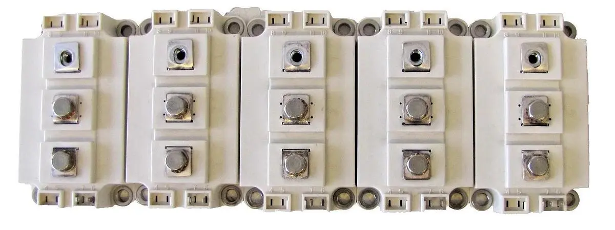 Lot of Semikron Semitrans M SKM 300 GAL 123 D IGBT Modules
